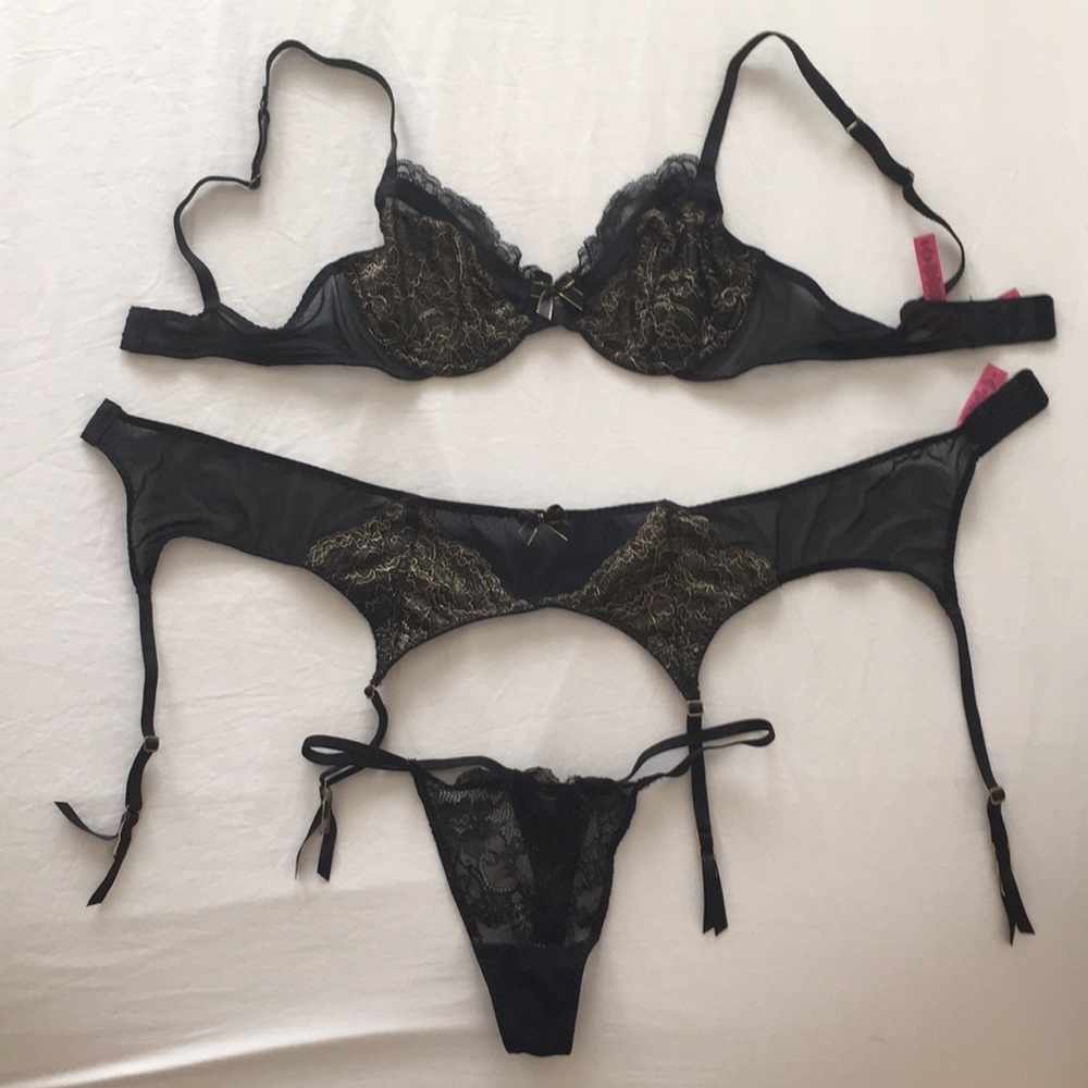 Betsy Johnson Lingerie Set
